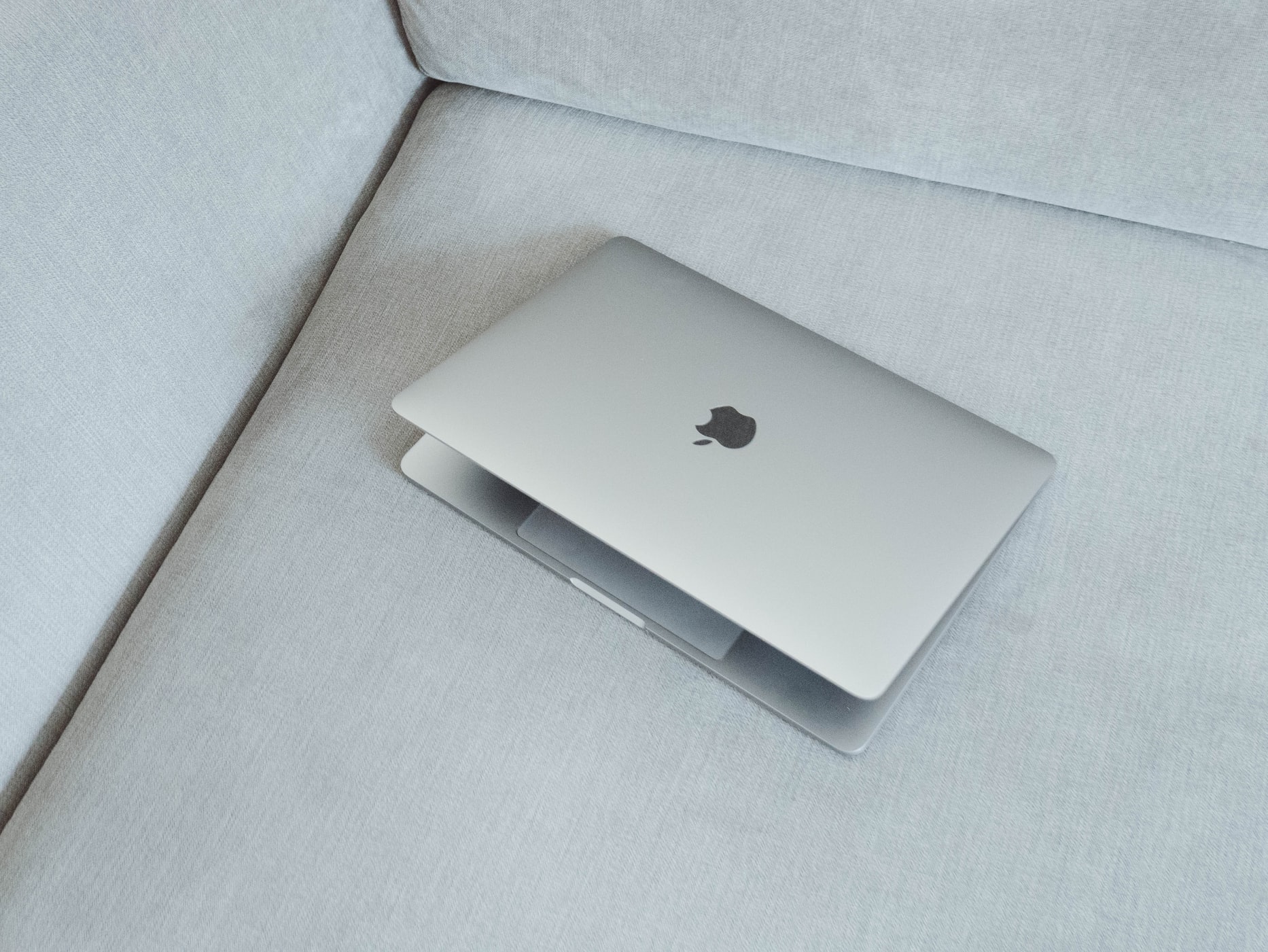 macbook camera RezolvIT